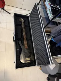 WarwickJazzman 4弦 エレキベース 本体＋アンプ＋サンズアンプ付きのサムネイル