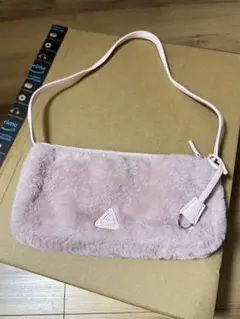 ピンクファーハンドバッグ