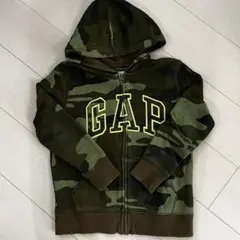 GAP 迷彩柄 フード付きパーカー