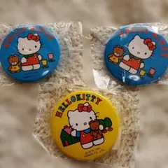 新品未使用未開封　当時物　レトロ　ハローキティ 缶バッジ 3点セット