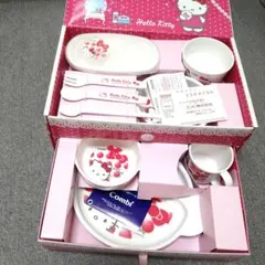 新品★キティちゃん メラニン食器セット 箱付★　COMBIのサムネイル