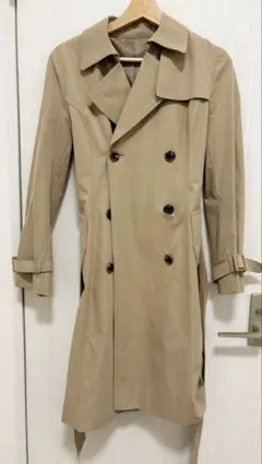 ベージュ トレンチコート ウエストベルト付き