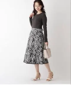 index M リブニットワンピース チャコールグレー ボタニカル