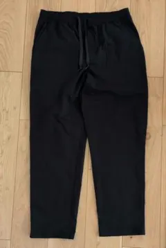 【美品】ブラック ストレートレッグパンツＬ