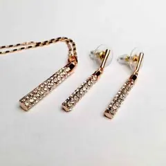 値下！☆セット価格☆スワロドロップネック＆ピアス☆