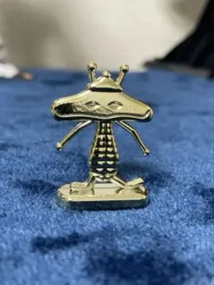 金メッキ ペラ怪獣 コリス フエラムネ 台座怪獣 宇宙怪獣 5 - メルカリ