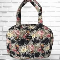 ピンクハウス　ブラック　チェリー&ローズ　プリントキルティングバック　チャック付
