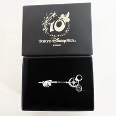 新品未使用】ディズニー ファンタジースプリングスホテル ネクタイピン