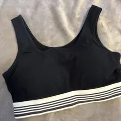 GU ブラトップ カップ付きタンクトップ スポーツブラ M