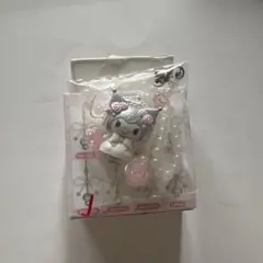 サンリオキャラクターズ　シークレットストラップ　ホワイトフリル　クロミ