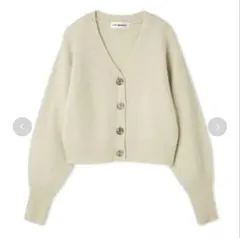 新品未使用タグ付き♡リリーブラウン LBロゴフォックスニットカーデ