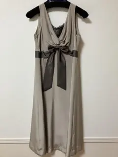 ships little black ベージュリボンドレス M