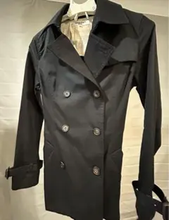 ナチュラルビューティーベーシック　トレンチコート