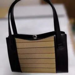 新品未使用和装用トートバッグ 黒と金のストライプ てんぐのお店で購入