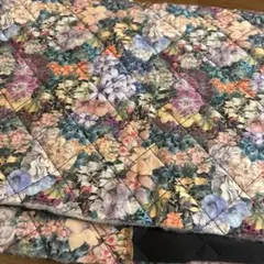 リバティ　キルティング　ペインテッドトラベルズ