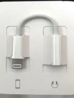 純正アップル　イヤホンジャック　Apple純正 3.5 mm 変換アダプタ