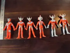 ウルトラマンシリーズ　フィギュア　バンダイ　ソフビ