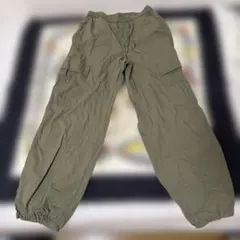 UNIQLO イージーカーゴパンツ オリーブ