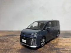 トヨタ ヴォクシー カラーサンプルのサムネイル