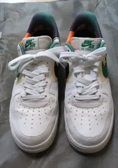 Nike Air Force 1 ホワイト