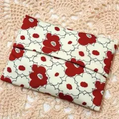 ハンドメイド　ポケットティッシュケース　う早この布　ミニモモ花 花柄　レッド