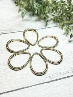 【6pcs】 ドロップリングパーツ 資材 ハンドメイド　ゴールド