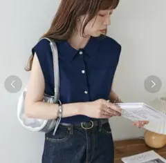 ニットベスト　ネイビー