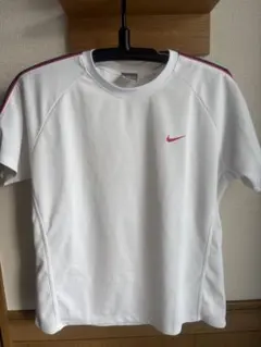 NIKE dry fit tシャツのサムネイル