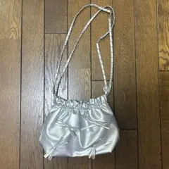 シルバーリボン付きショルダーバッグのサムネイル