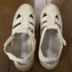 【超メルカリ市期間限定値引き】 CONVERSE スポーツサンダル 厚底ベージュのサムネイル