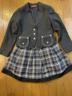 Item thumbnail for item e35eedc8-c7ee-4bff-bf48-07d1ae95461b