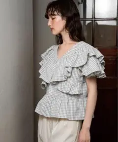 新品　lawgy 2way frill french sleeve blouse