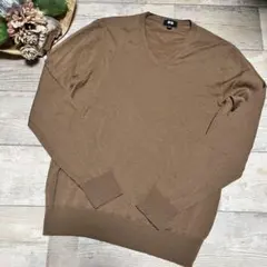 UNIQLO ブラウン　ニット　Vネック　ウール　S