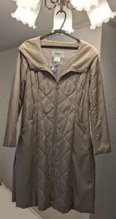 René ベージュ ニットコート サイズ36 安く 買う 方法ファッション - René ベージュ ニットコート サイズ36