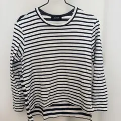 ZUCCa ズッカ　ストライプ 長袖Tシャツのサムネイル