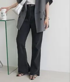 ディスコート　USコットンデニムフレアパンツ