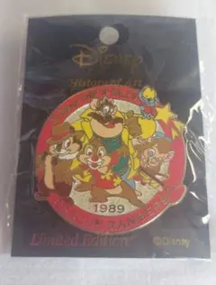 ディズニー　100周年　ピンバッジ　三人の騎士 ディズニー 100周年 ピンバッジ 三人の騎士 - メルカリ