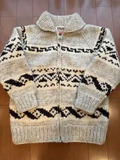 カウチン ファッション