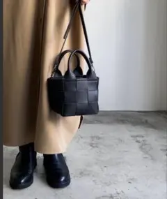 favori メッシュ編み2wayミニバッグ