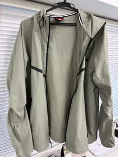 美品、初期プラダ PRADA SPORT Nylon パーカー Sサイズ カーキ - メルカリ