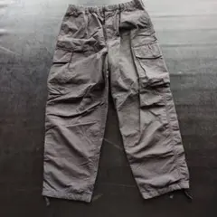 カーゴパンツ ゴムウエスト 　黒　ユニクロ