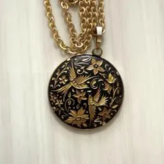 ダマスキナードネックレス