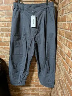 ANGLAN one tuck balloon pants グレー