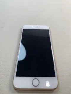 iPhone8 背面割れあり