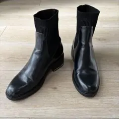 ZARA⭐︎ブラックレザーサイドゴアブーツ35