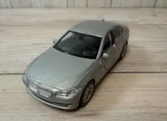 BMW 535i ミニカー