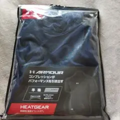 コンプレッションTシャツ　 UNDER　ARMOUR　半袖　ネイビー