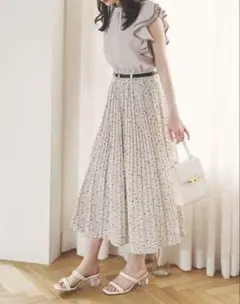 GRL 小花柄プリーツロングスカート　アイボリー　Mサイズ　ゴムウエスト