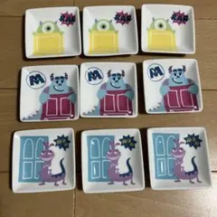 【新品未使用】ディズニー　モンスターズインク　角皿　9枚セット