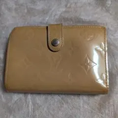 極美品 ルイヴィトン ポルトフォイユ ヴィエノワ ヴェルニ 財布